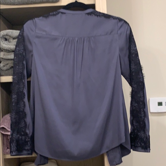 Ann Taylor blouse - Picture 2 of 2